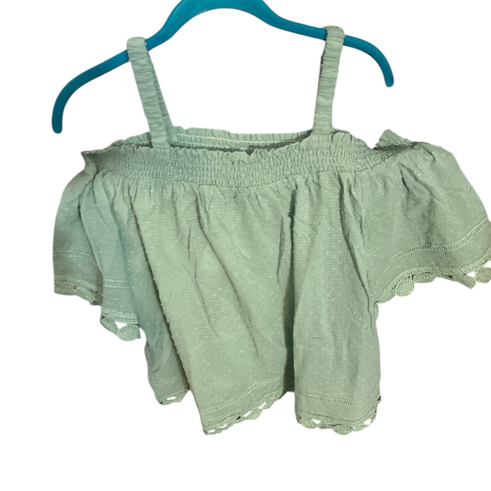 NWT Davi & Dani Green Off-Shoulder Top lace on sleeves size large 100% cotton